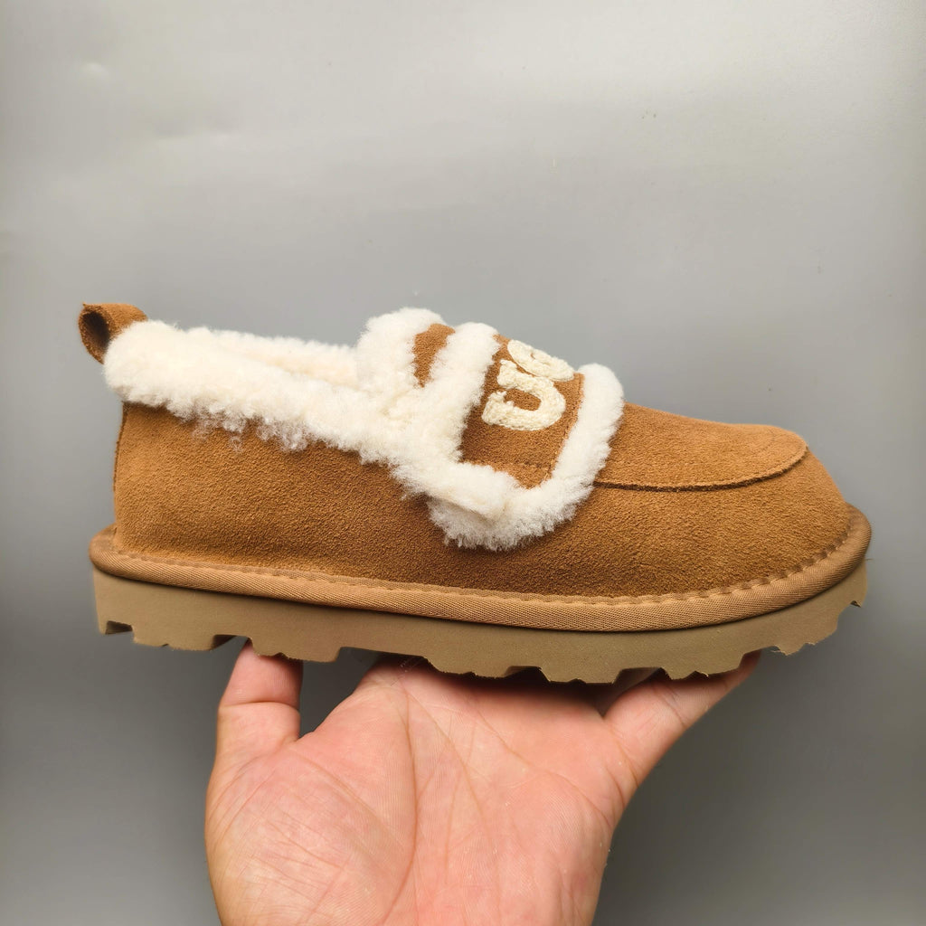 Large Logo Closed-Back Casual Shoes - Chestnut, Model 2939