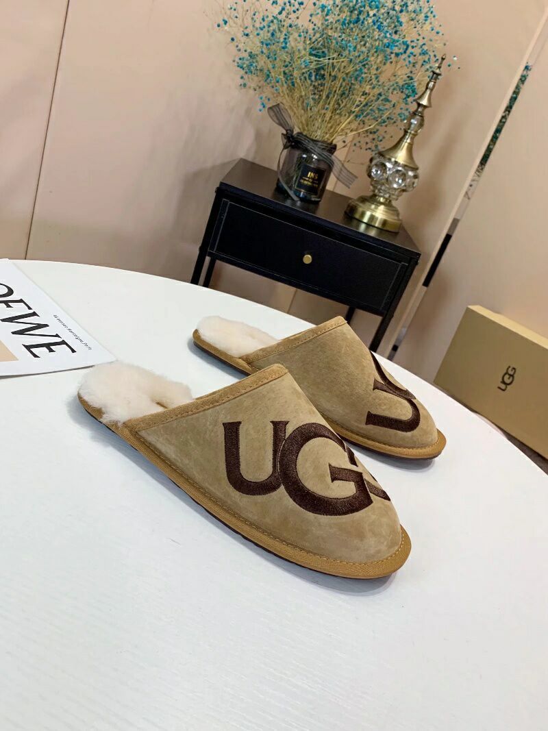 Large G Indoor Slippers - Chestnut, Model 2593