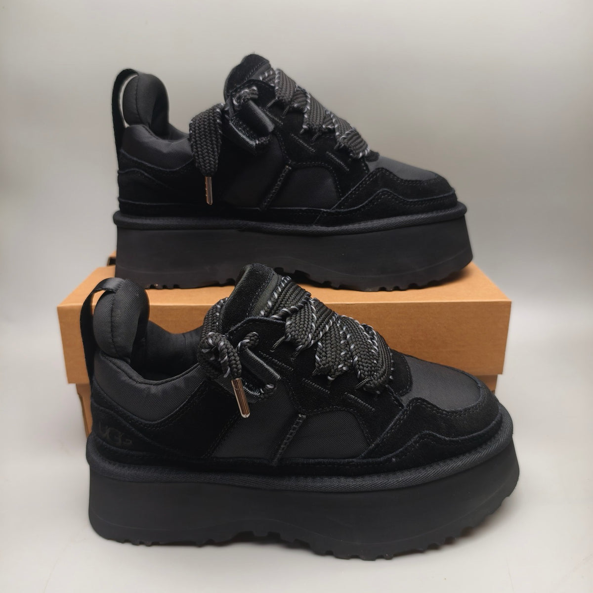 Chunky Platform Dad Sneakers - Black, Lace-Up Style 1541