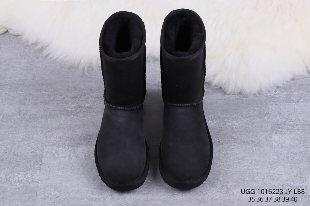 Classic Short II Boots - Black, Model 6223