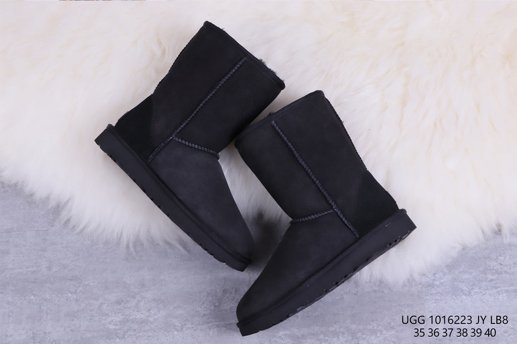 Classic Short II Boots - Black, Model 6223