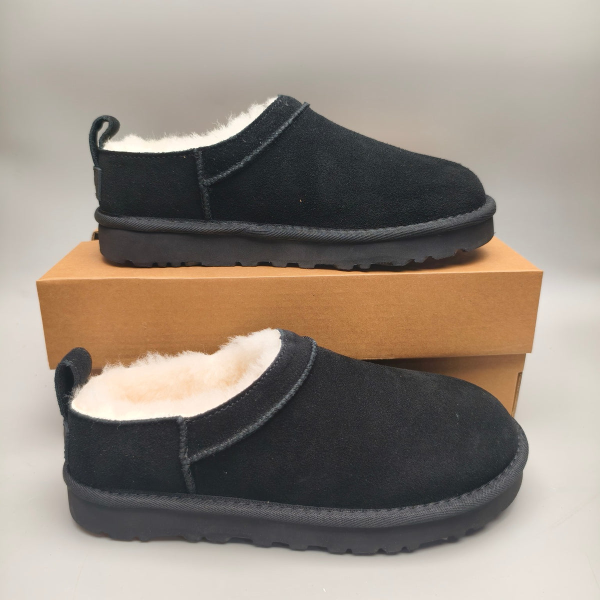 Women's Classic Slip-On Shoes - Black, Model 3891