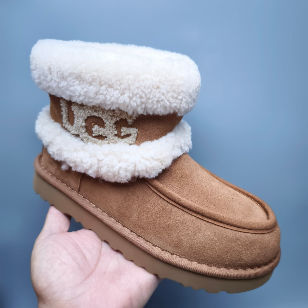 Curly Plush Large Logo Mid-Top Boots - Chestnut, Model 5410