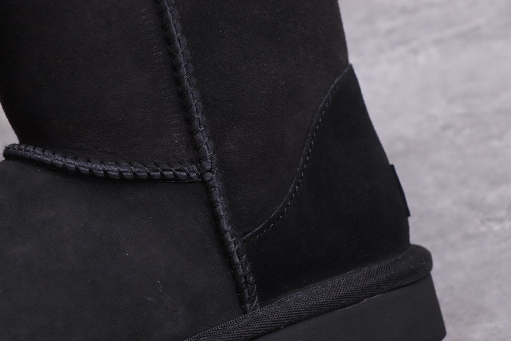 Classic Short II Boots - Black, Model 6223