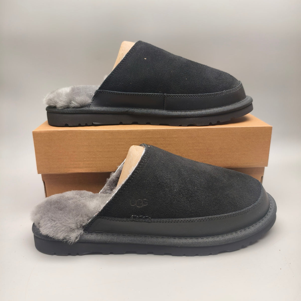 Men's Ultralight Fluffy Casual Slippers - Black, Model 4585