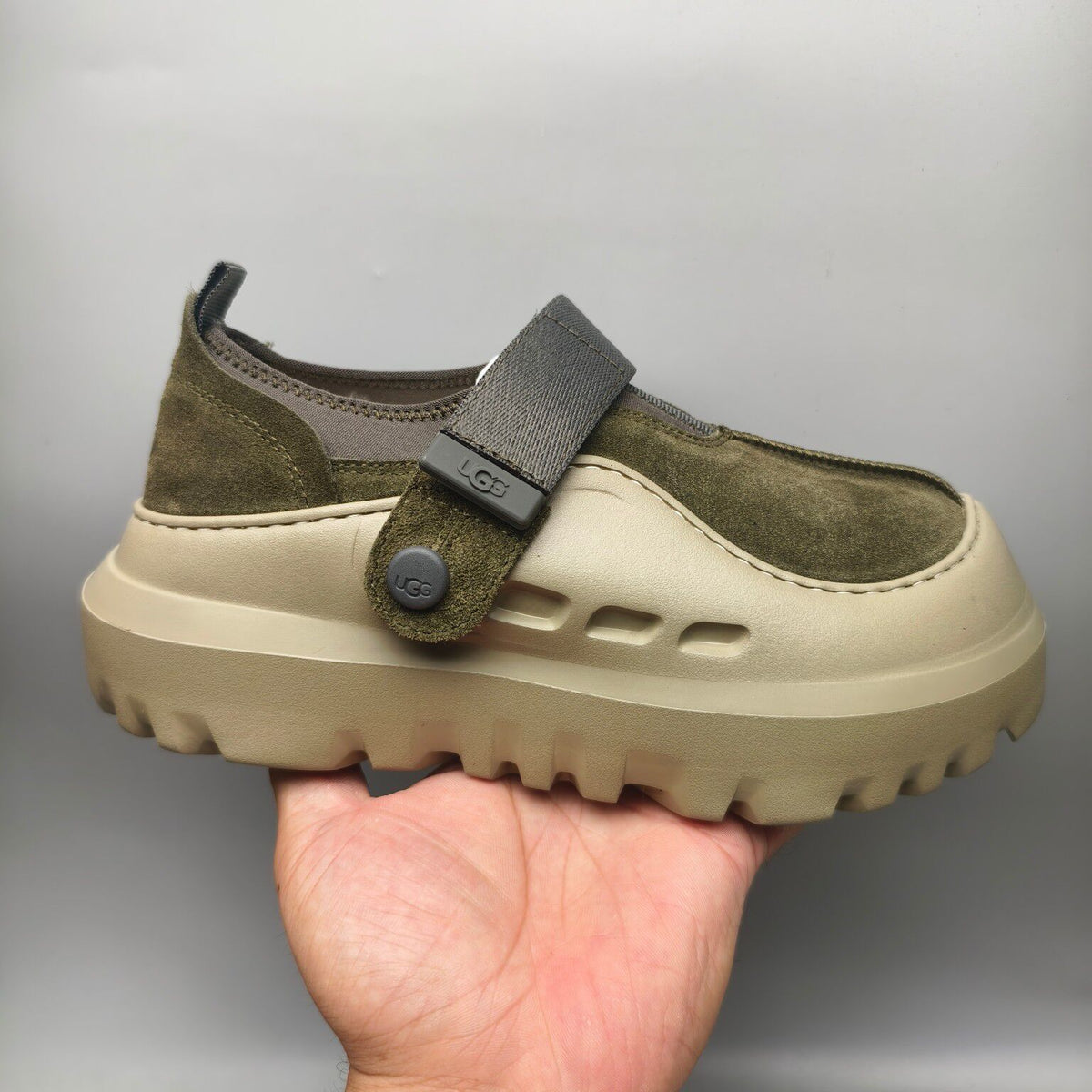 Unisex Slip-On Casual Shoes - Green, Model 7550