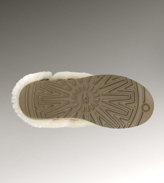 Stain-Resistant New Classic Footwear - Sand, Model 6226