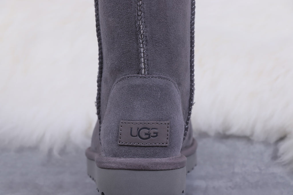 Classic Short II Boots - Gray, Model 6223