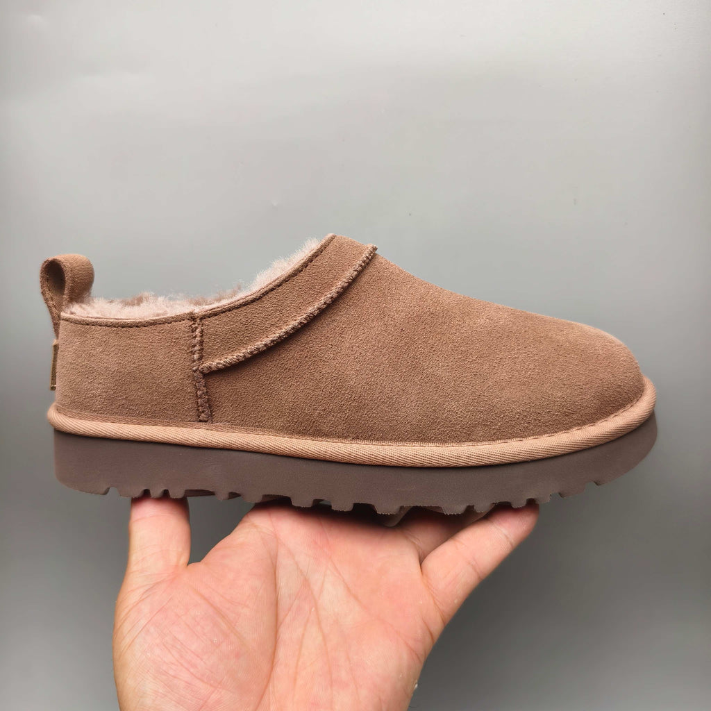 Women's Classic Slip-On Shoes - Pink, Model 3891