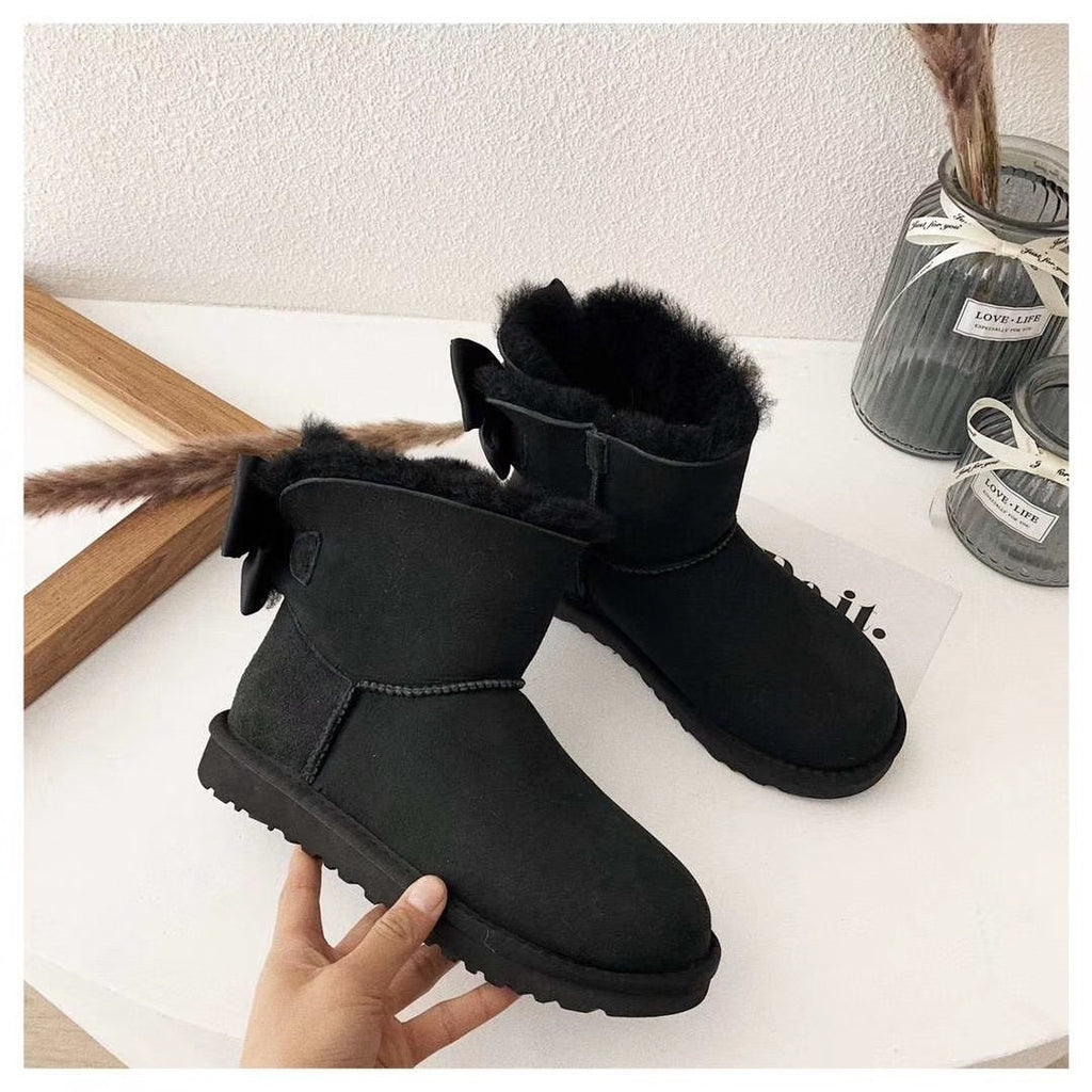 Bow-Detail Ankle Boots - Black, Model 3130