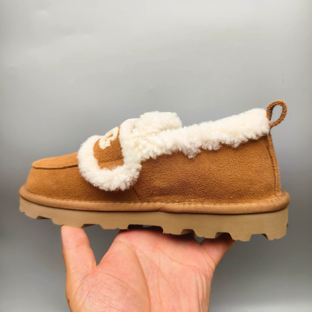 Large Logo Closed-Back Casual Shoes - Chestnut, Model 2939