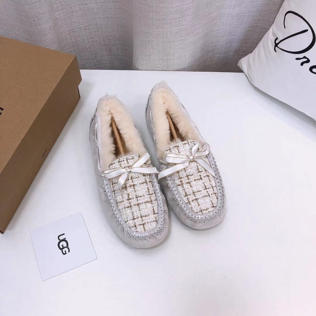 Chic Moccasin-Style Loafers - Pearl White, Model 5623