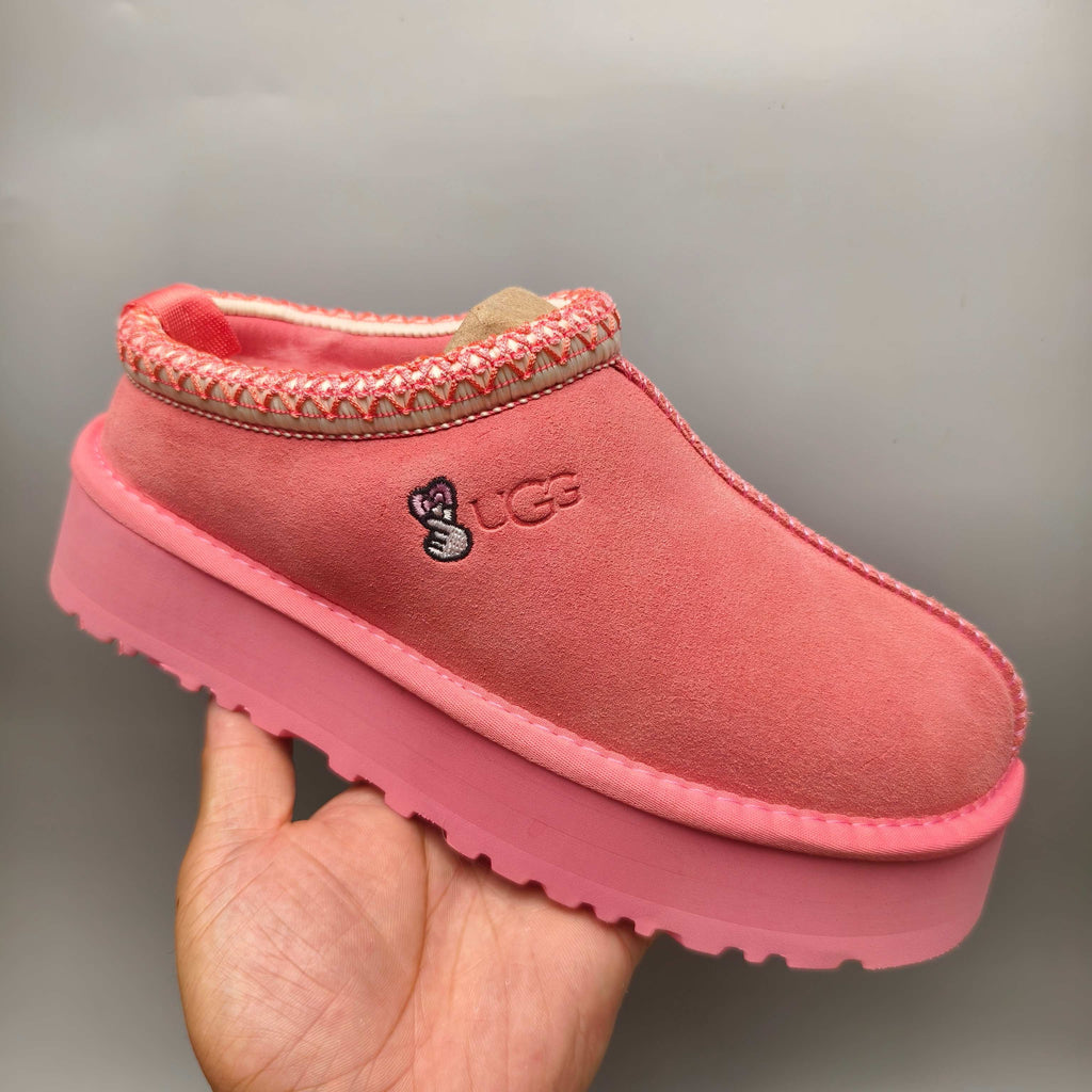 Folk-Inspired Platform Casual Shoes - Fuchsia, Style 2553 / 2130