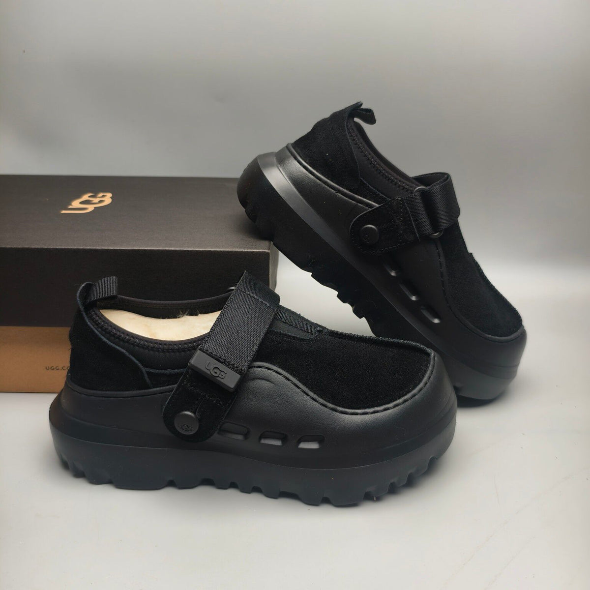 Unisex Slip-On Casual Shoes - Black, Model 7550