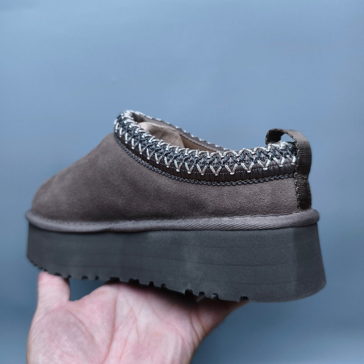 Folk-Inspired Platform Casual Shoes - Walnut, Style 2553 / 2130