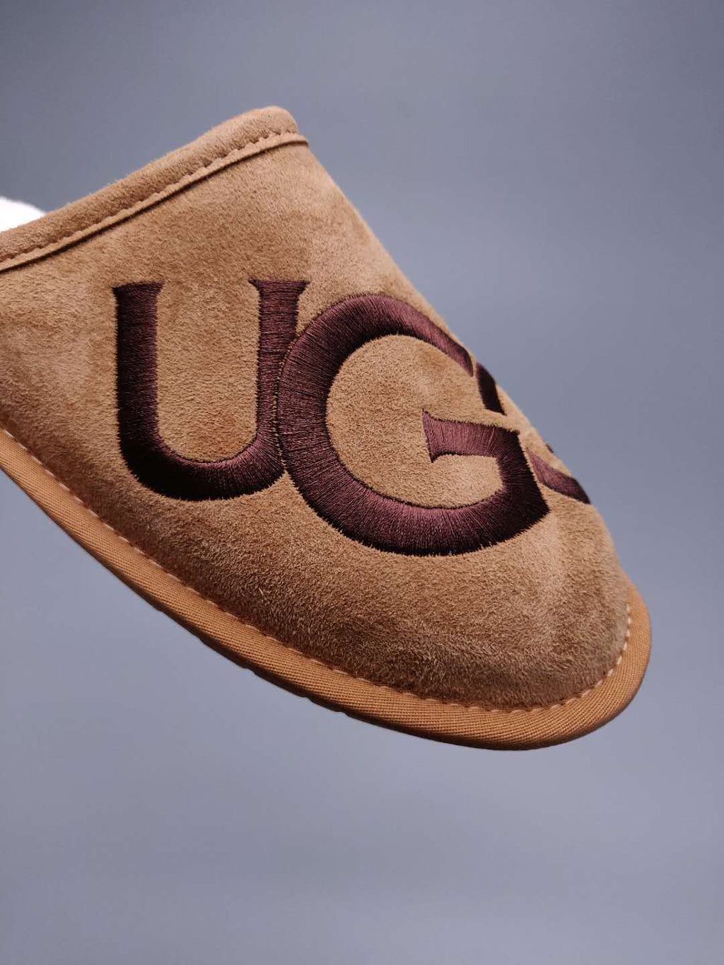 Large G Indoor Slippers - Chestnut, Model 2593