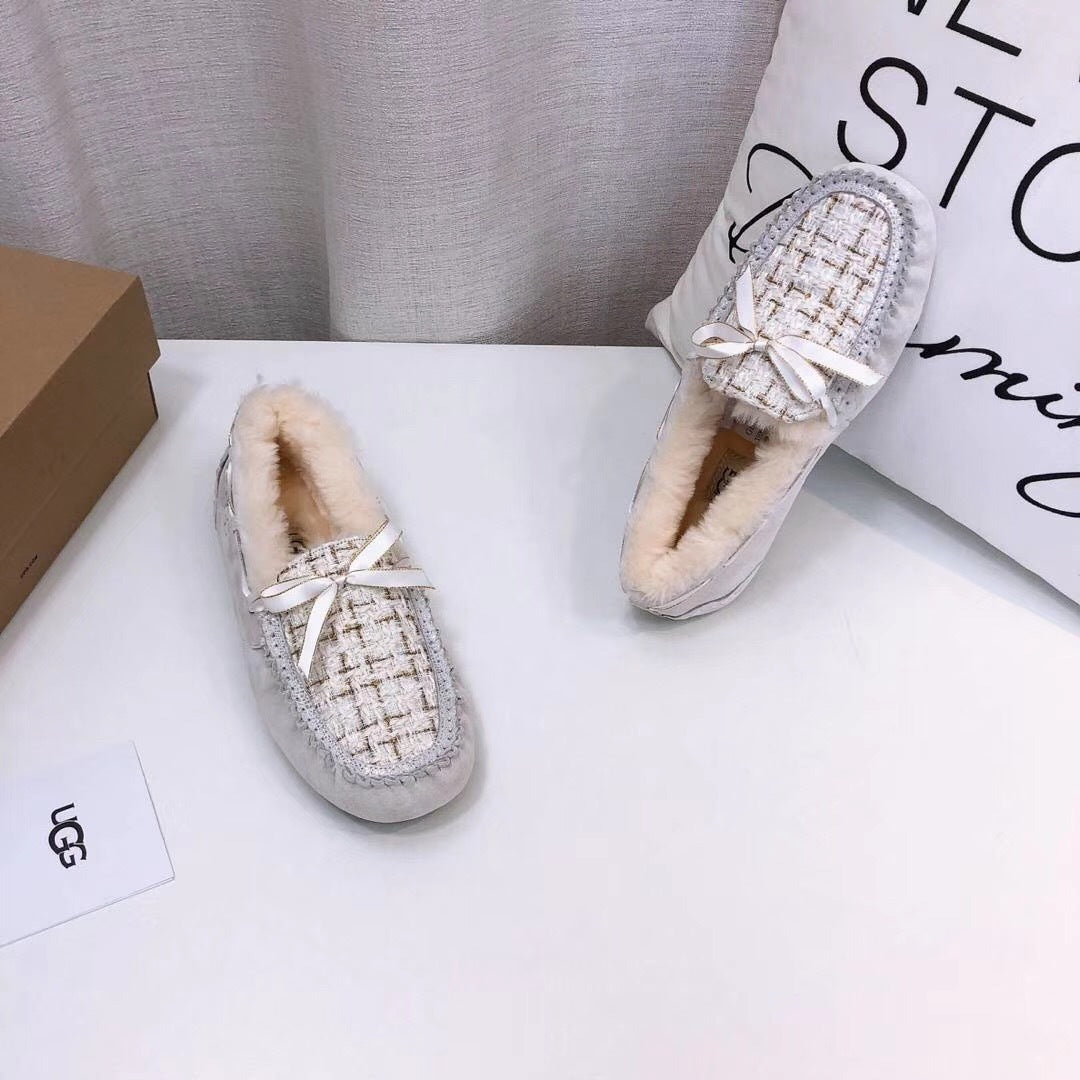 Chic Moccasin-Style Loafers - Pearl White, Model 5623