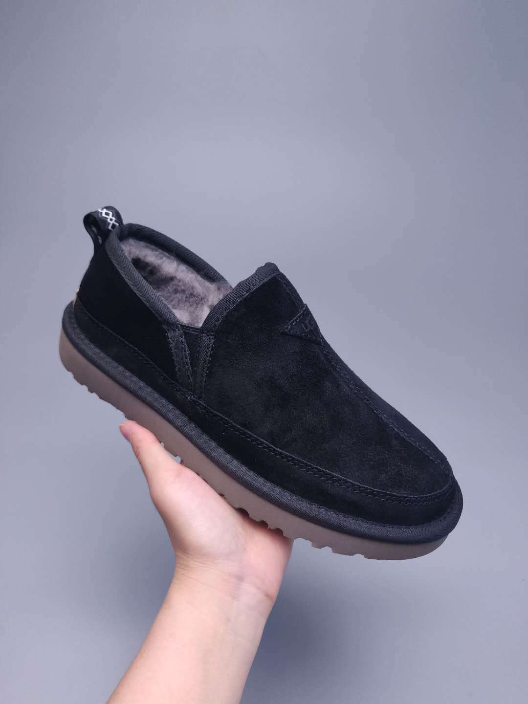 Men's Slip-On Low-Top Casual Shoes - Black, Model 3455