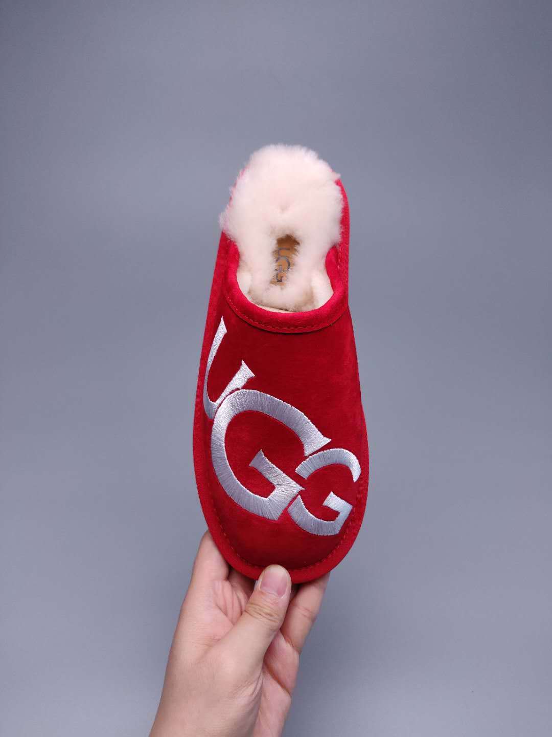 Large G Indoor Slippers - Bright Red, Model 2593