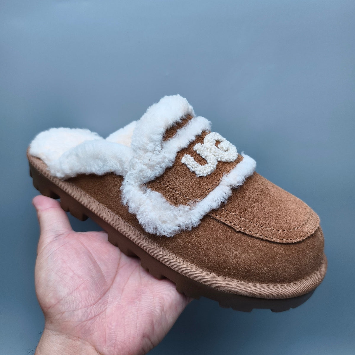 Curly Plush Logo Slippers - Chestnut, Model 1206