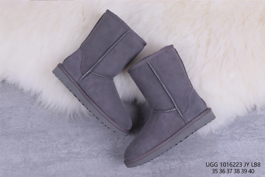 Classic Short II Boots - Gray, Model 6223