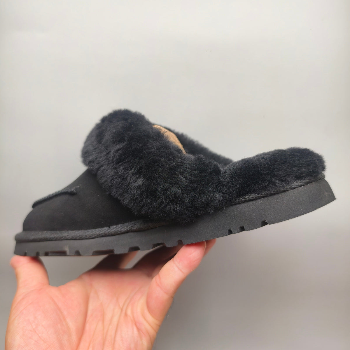 Casual House Slippers - Black, Model 4571