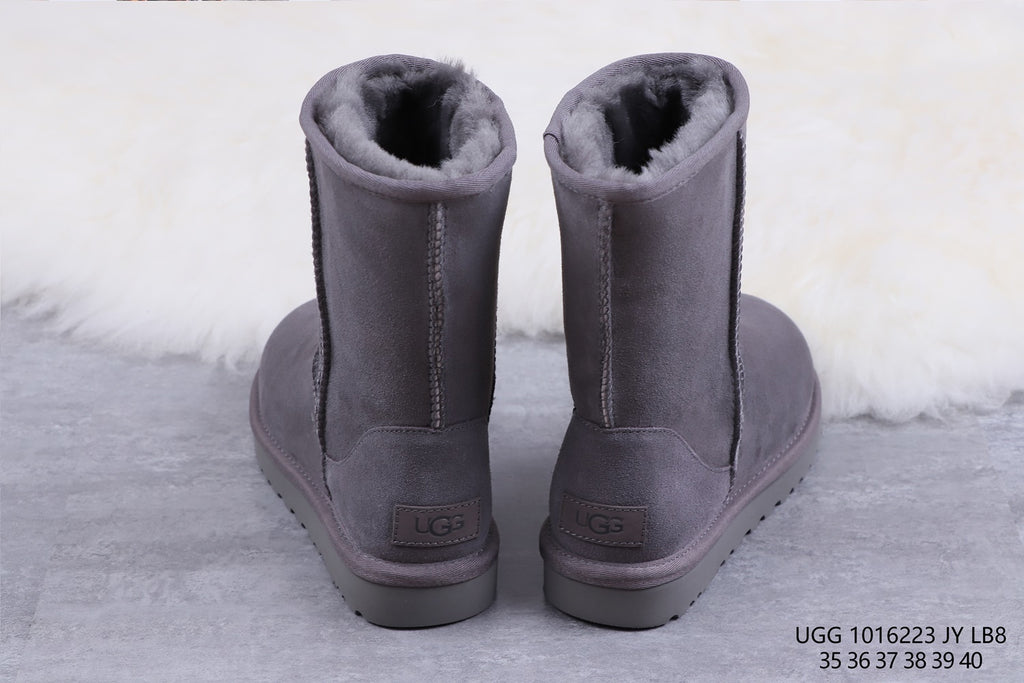Classic Short II Boots - Gray, Model 6223