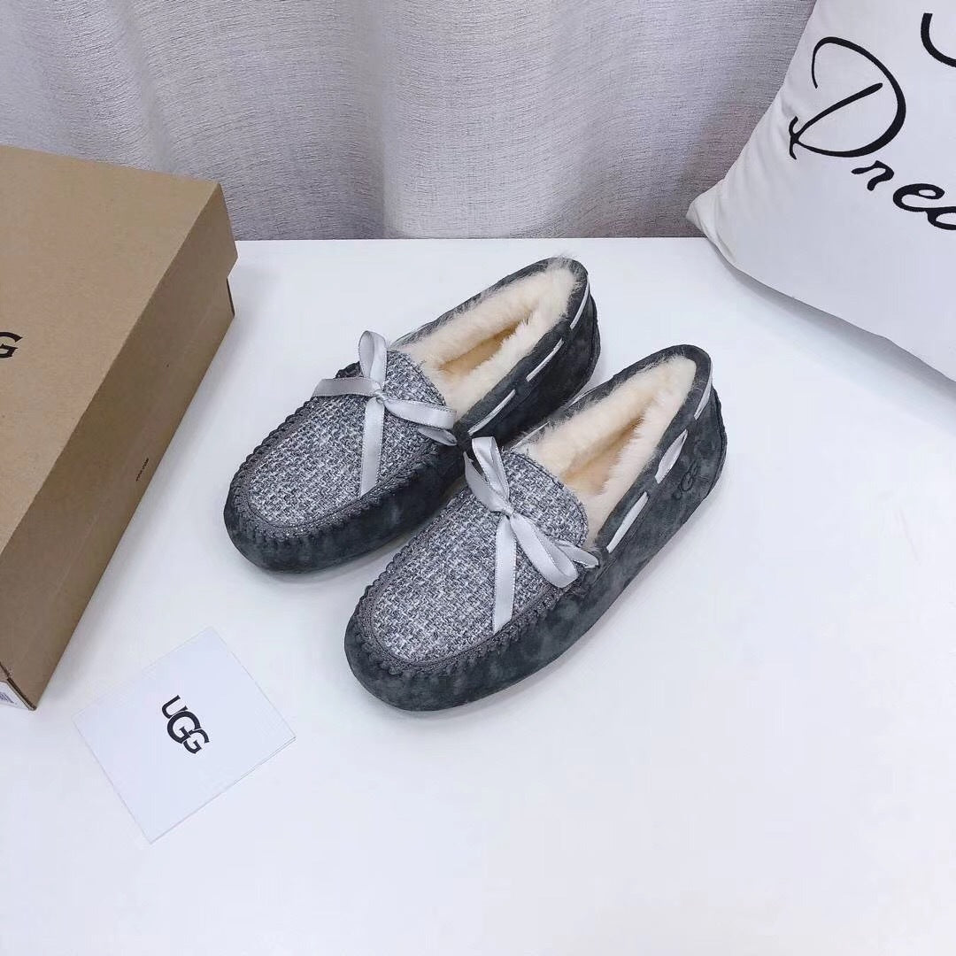 Chic Moccasin-Style Loafers - Gray, Model 5623