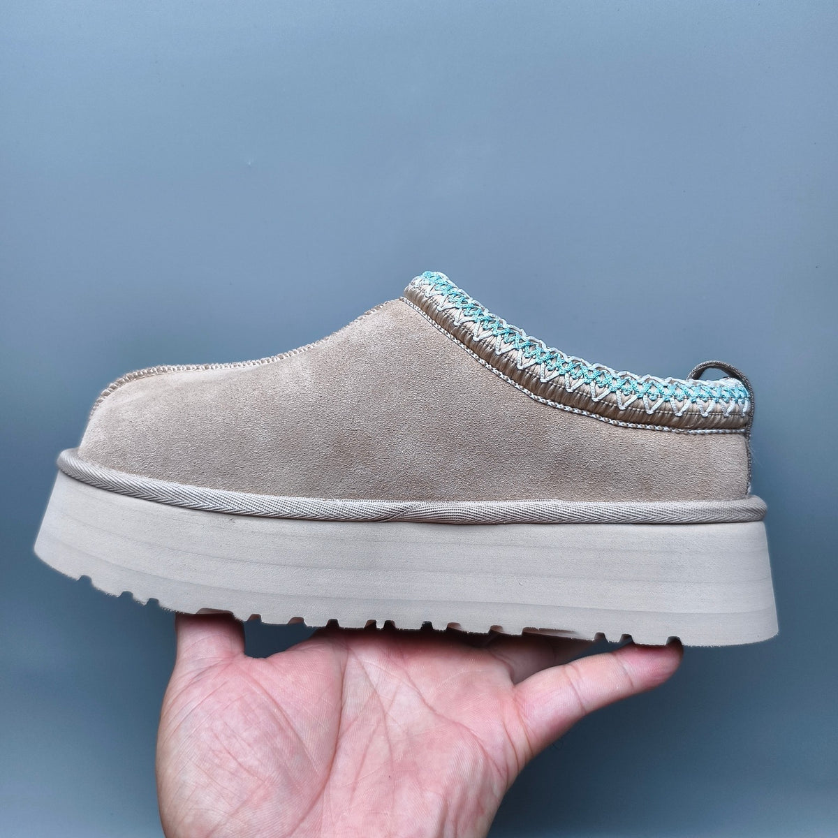 Folk-Inspired Platform Casual Shoes - Beige, Style 2553 / 2130