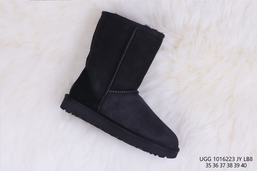 Classic Short II Boots - Black, Model 6223