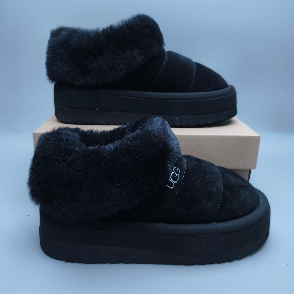 Platform Slip-On Casual Shoes - Black, Model 6390
