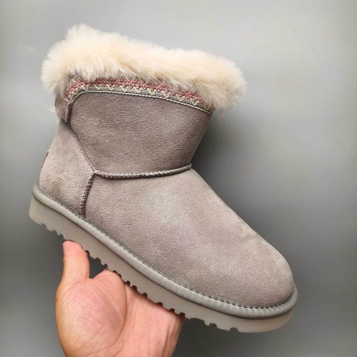 Folk-Inspired Back-Strap Shoes - Gray, Model 4517