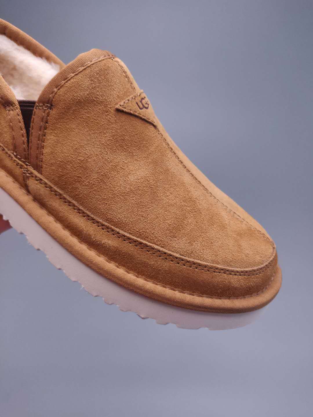 Men's Slip-On Low-Top Casual Shoes - Chestnut, Model 3455
