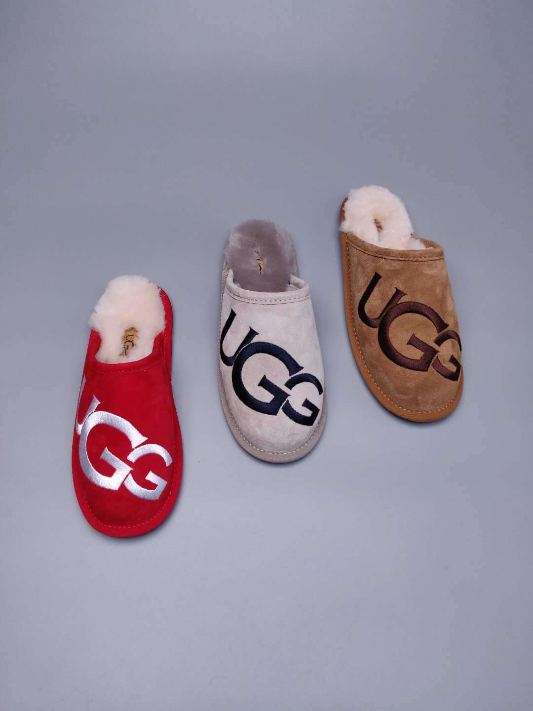 Large G Indoor Slippers - Bright Red, Model 2593