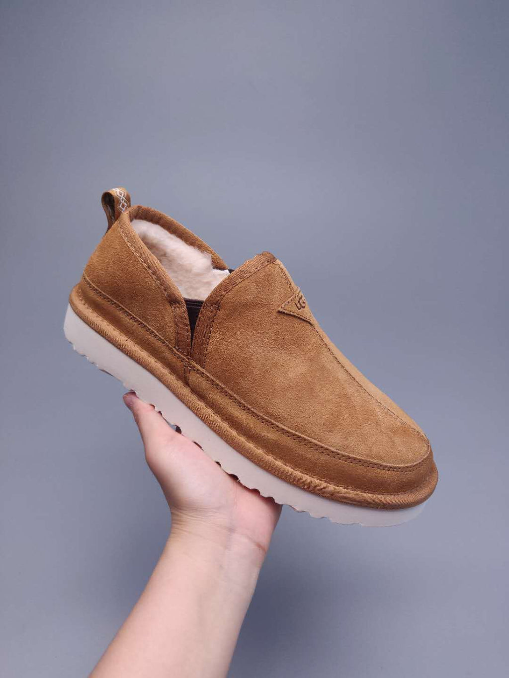 Men's Slip-On Low-Top Casual Shoes - Chestnut, Model 3455