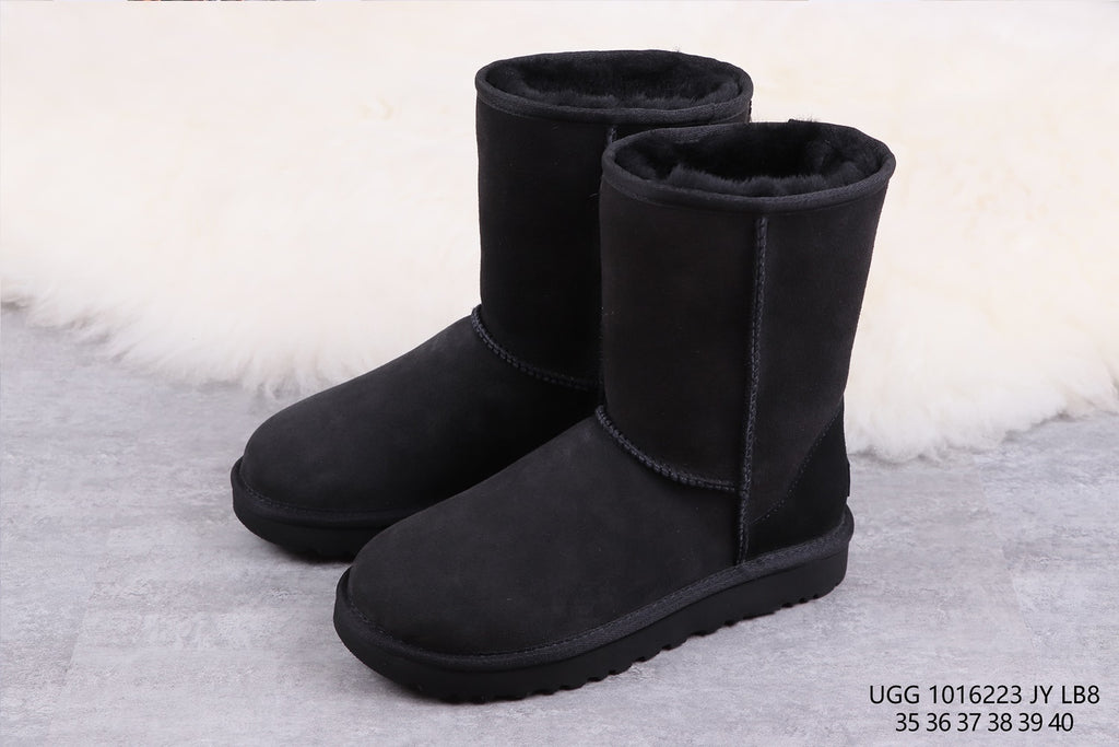 Classic Short II Boots - Black, Model 6223