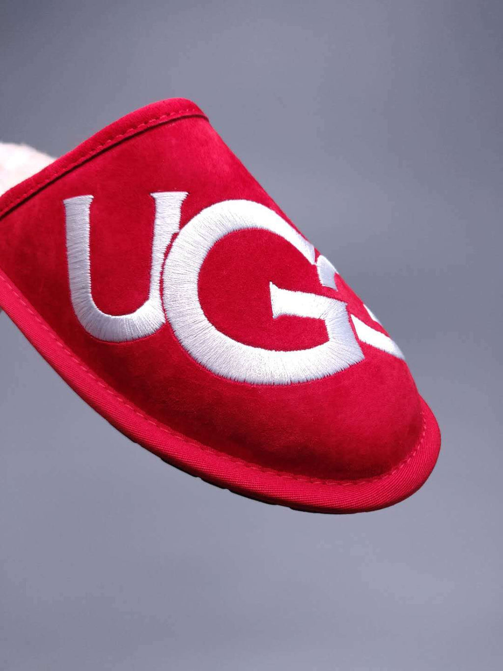 Large G Indoor Slippers - Bright Red, Model 2593