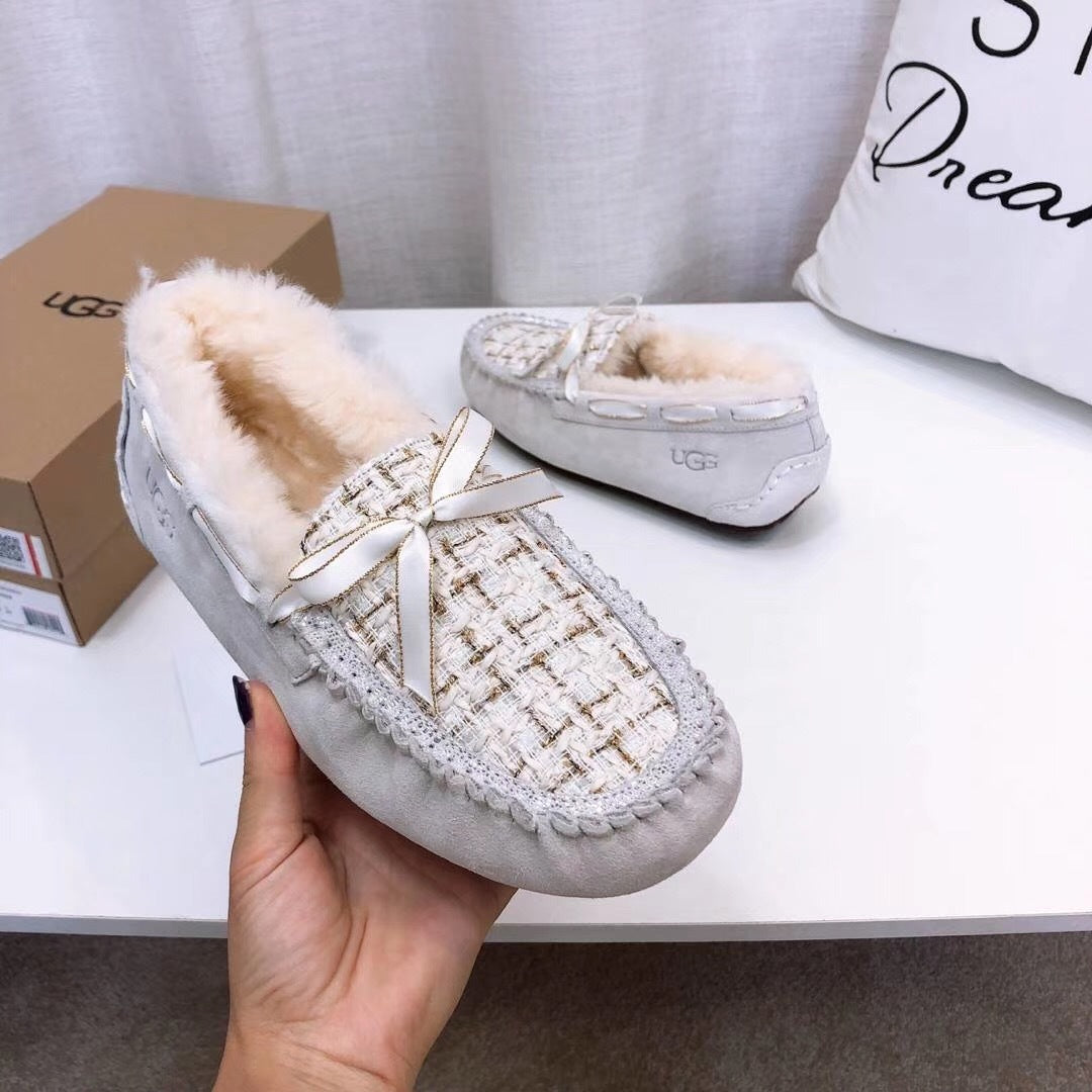 Chic Moccasin-Style Loafers - Pearl White, Model 5623