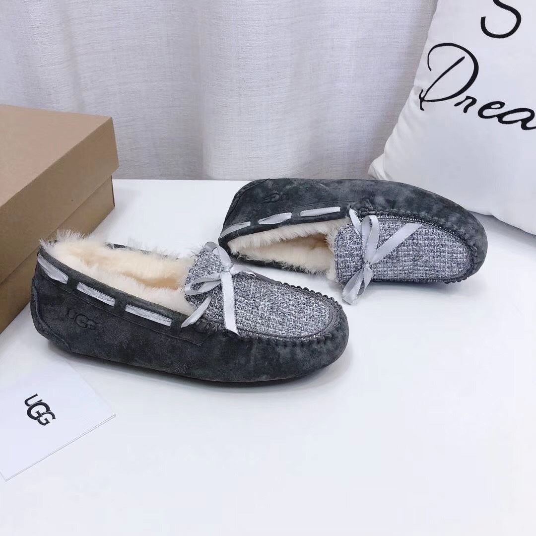 Chic Moccasin-Style Loafers - Gray, Model 5623