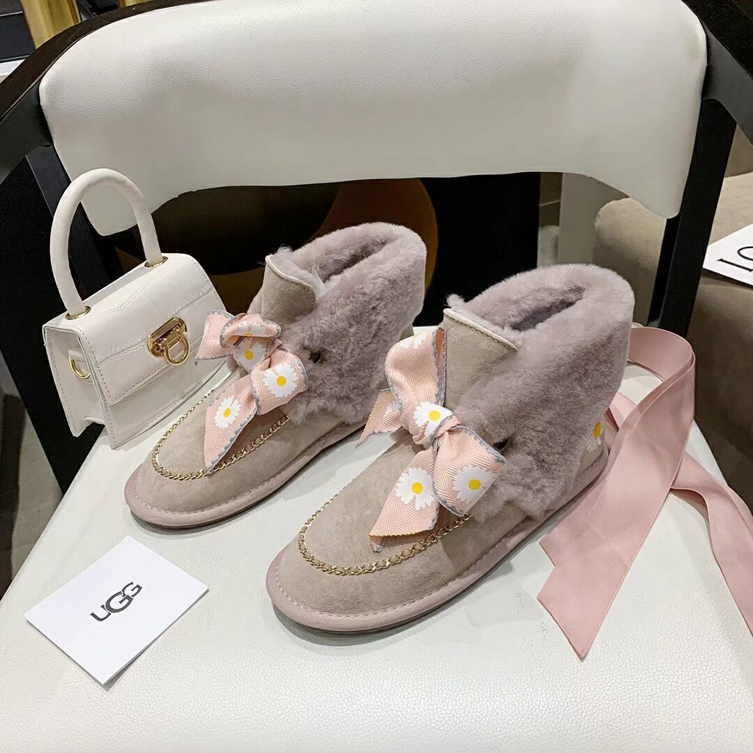 Daisy Chain and Ribbon Detail Shoes - Dusk Pink, Model 7888