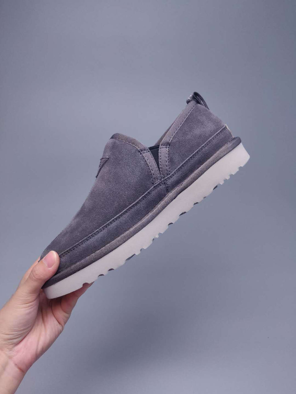 Men's Slip-On Low-Top Casual Shoes - Gray, Model 3455