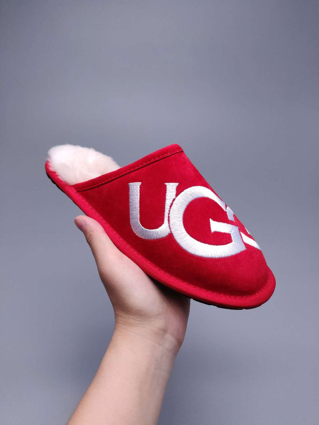 Large G Indoor Slippers - Bright Red, Model 2593