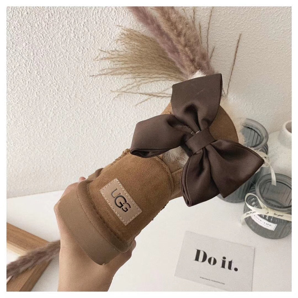 Bow-Detail Ankle Boots - Chestnut, Model 3130