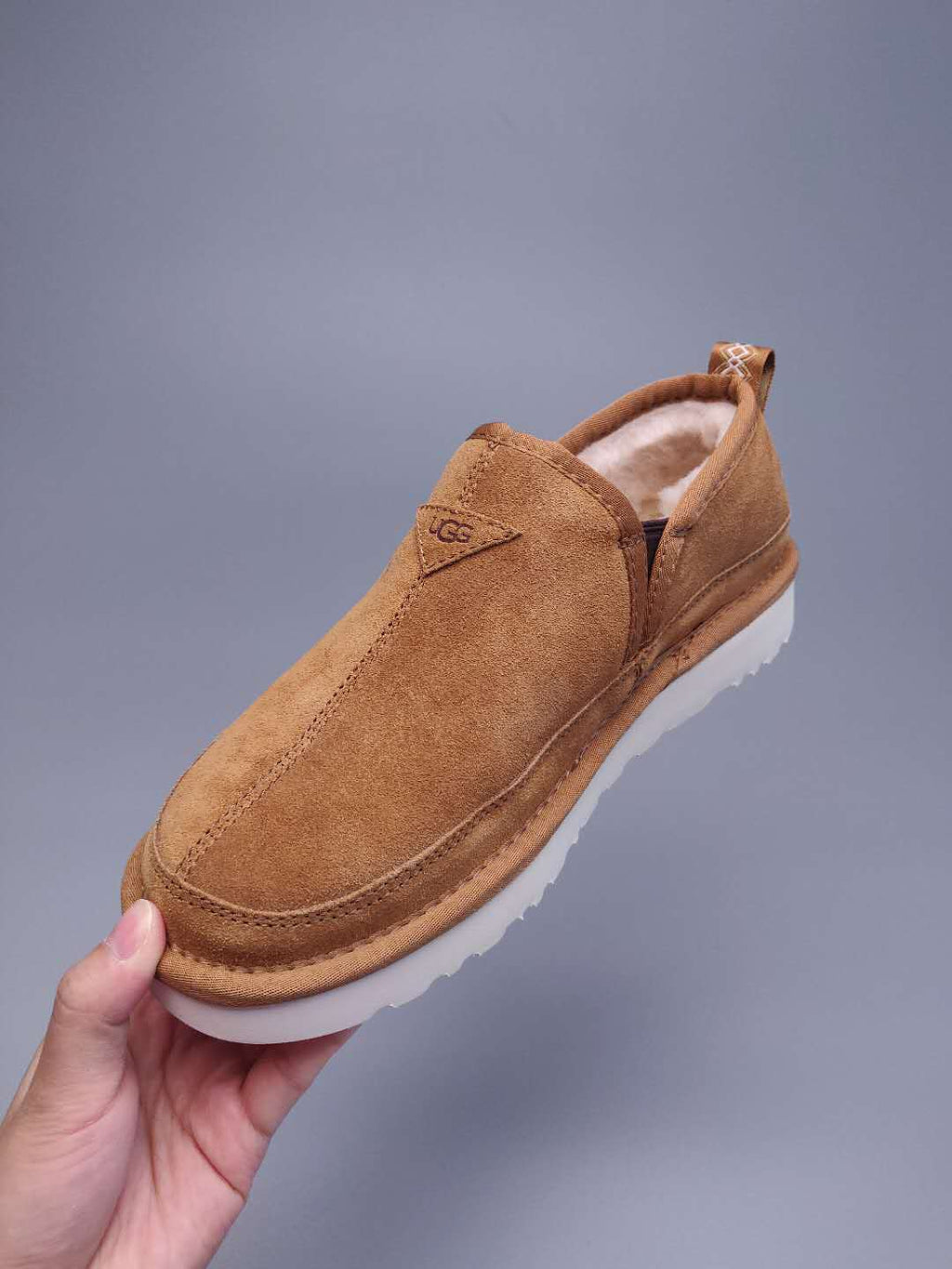 Men's Slip-On Low-Top Casual Shoes - Chestnut, Model 3455