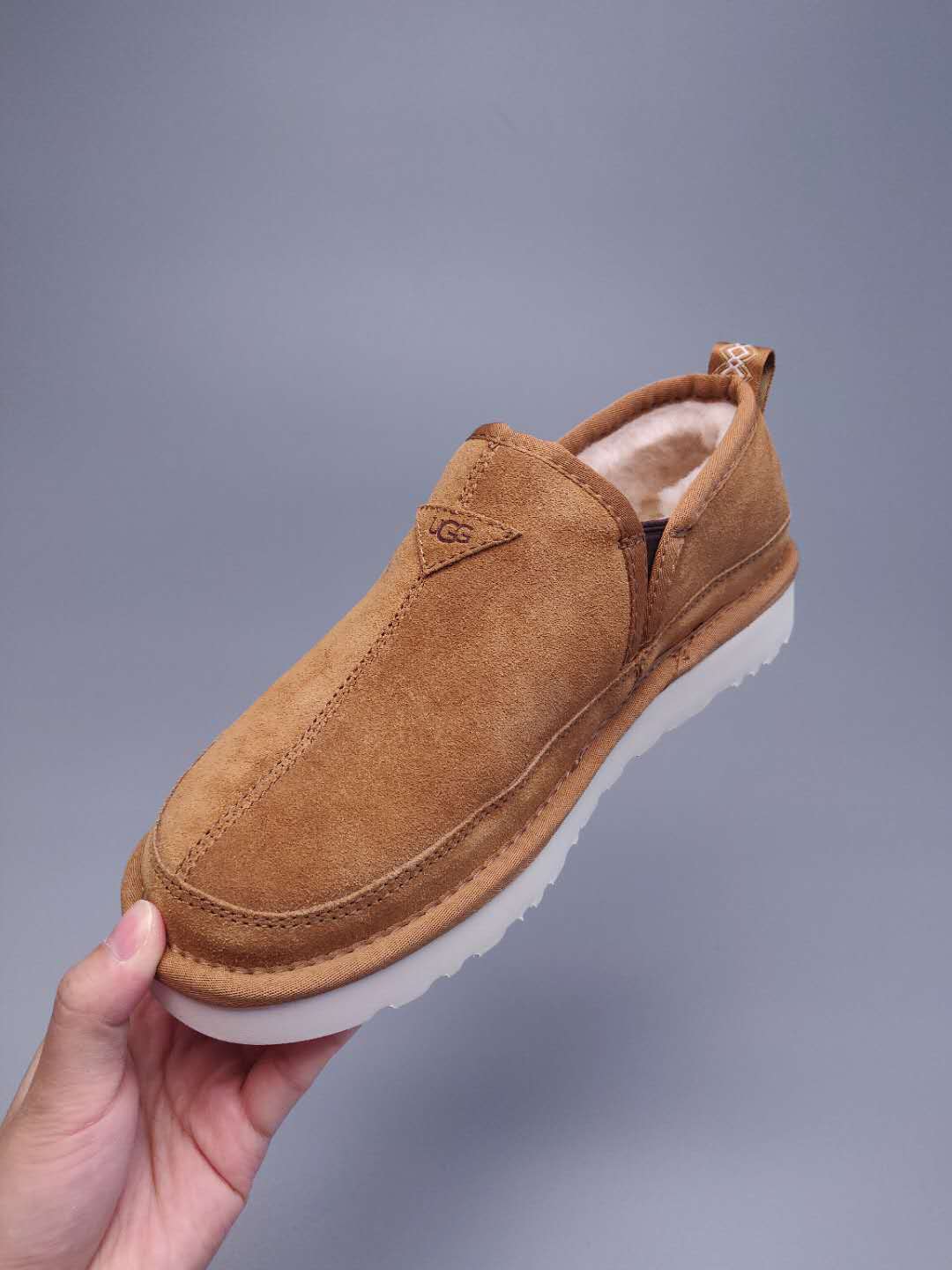 Men's Slip-On Low-Top Casual Shoes - Chestnut, Model 3455