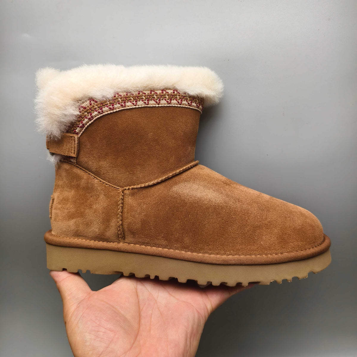 Folk-Inspired Back-Strap Shoes - Chestnut, Model 4517