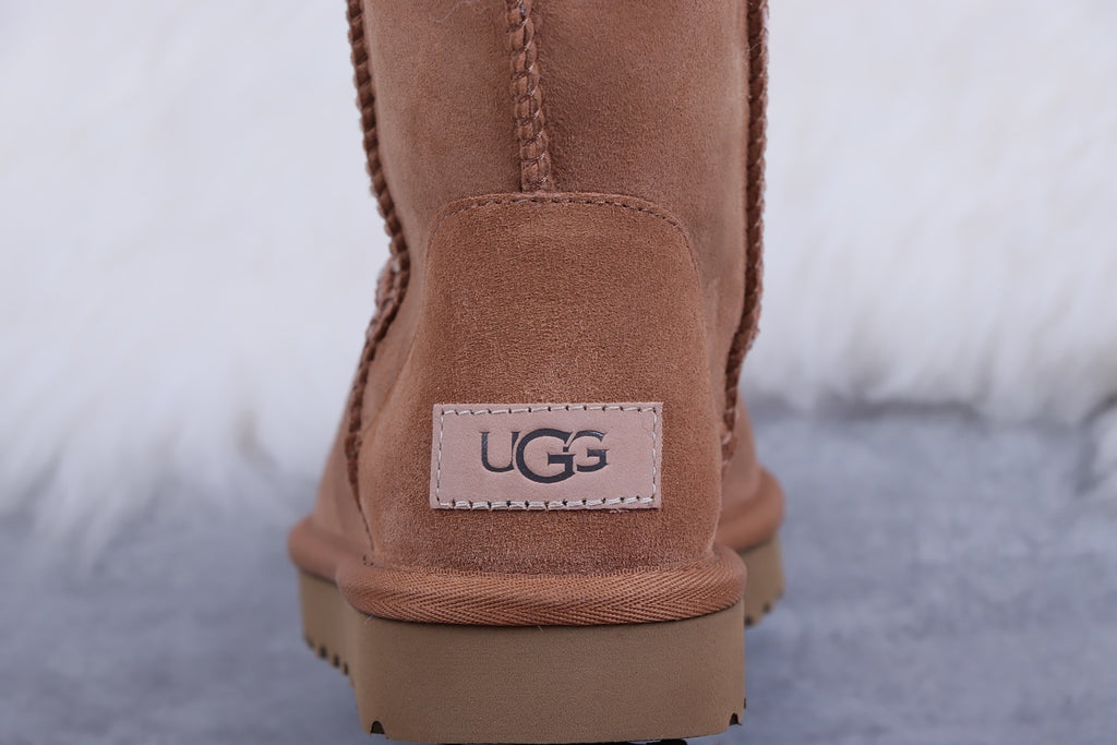 Classic Short II Boots - Chestnut, Model 6223